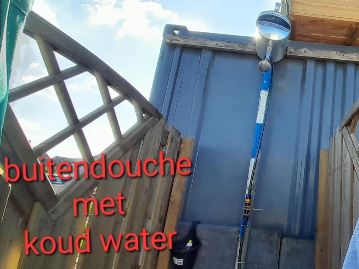 Luxury tent De Huifkar, Trekkershut Bij Sneek